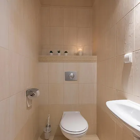 Apartment Vacationclub - Zachod Slonca Apartament 26 *